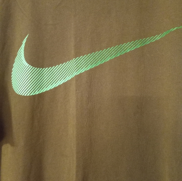 🐮 🐄 Nike T-Shirt - Picture 5 of 7